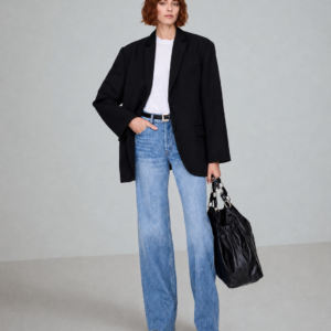 Qara klassik oversize qadın pencəyinin tam görünüşü